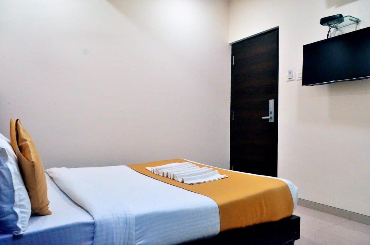 The Best Hotel מומביי מראה חיצוני תמונה